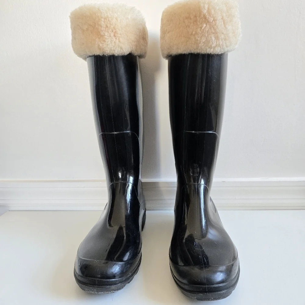Kamik Paige Rubber Rain/Snow Glossy Black Shearling Lining Boots Size 9